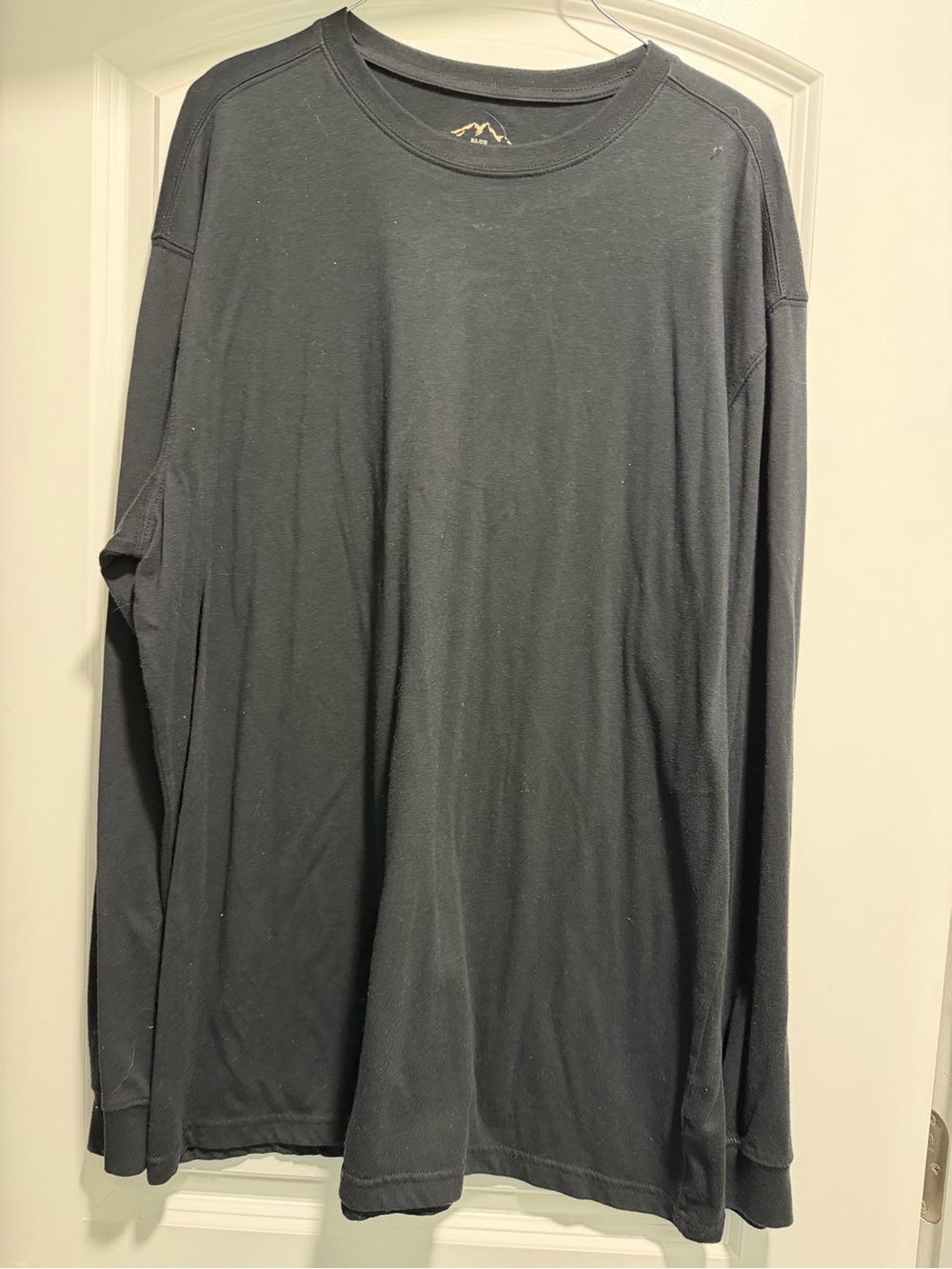 Men's Long-Sleeve Crew Neck Shirt - Black